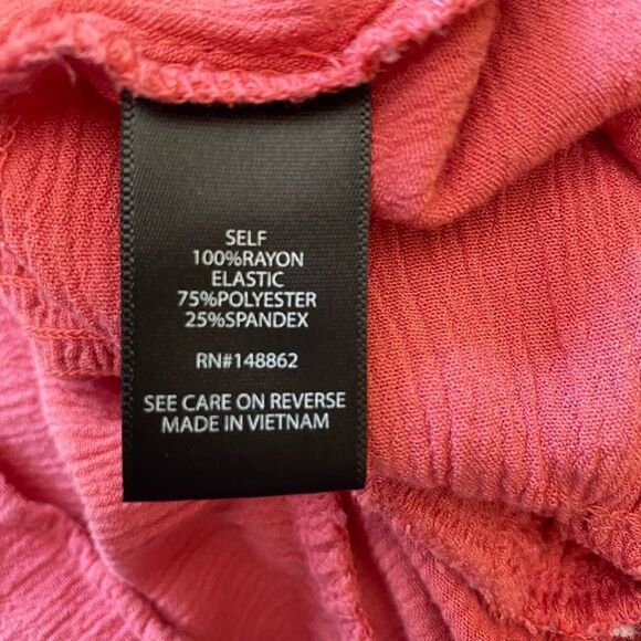 Torrid Tiered Coral Orange Blouse Short Sleeve Bubble Stretchy Rayon Flowy 1 - Picture 6 of 8